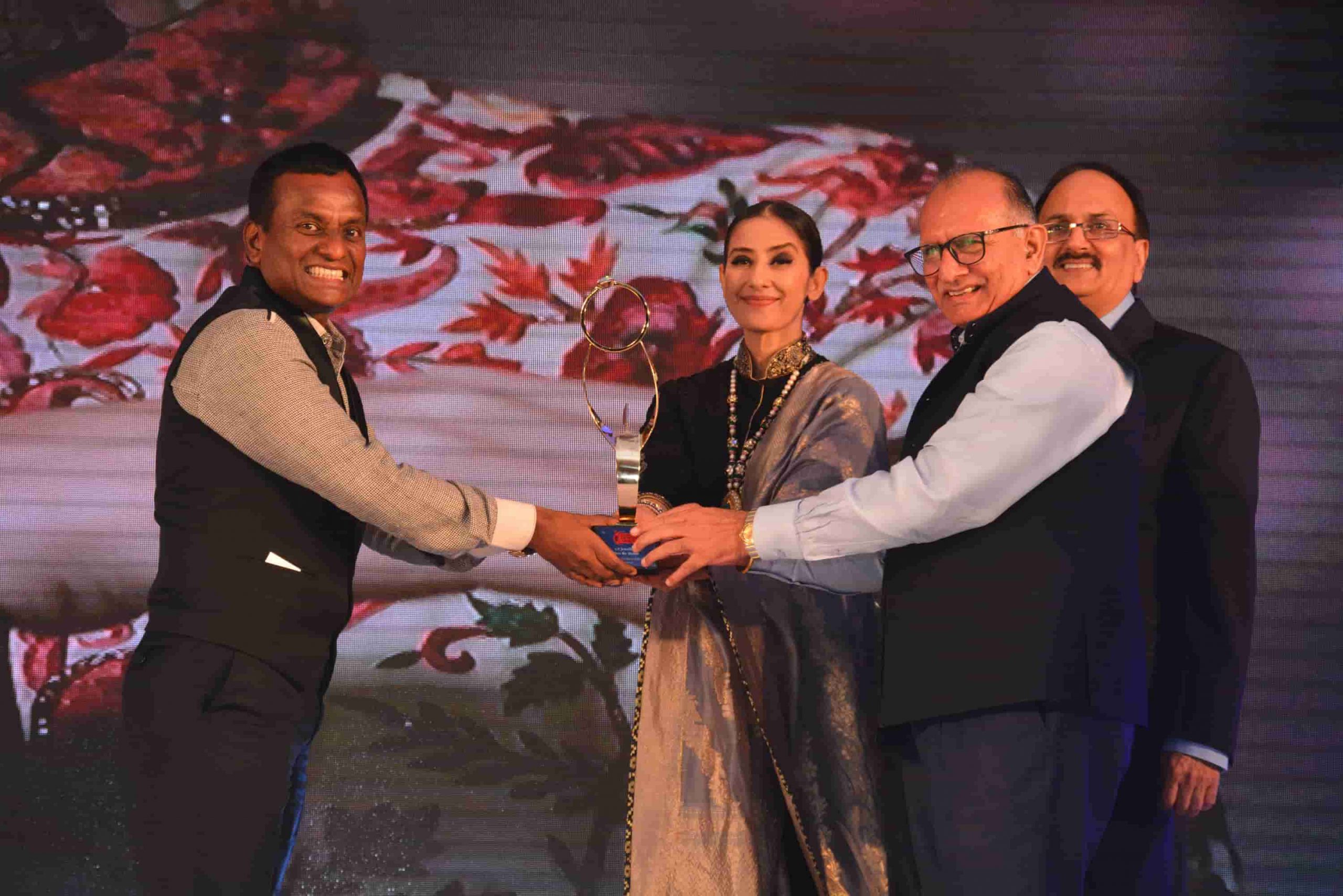 ESTABLISHMENT OF EMERALD JEWELLERS HANDMADE JEWELLERY